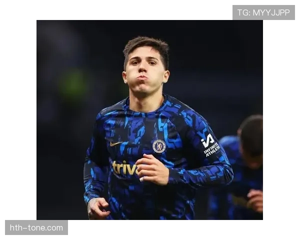 切尔西续约恩佐锁定中场核心,球员状态回升助力球队未来 切尔西续约恩佐锁定中场核心,球员状态回升助力球队未来