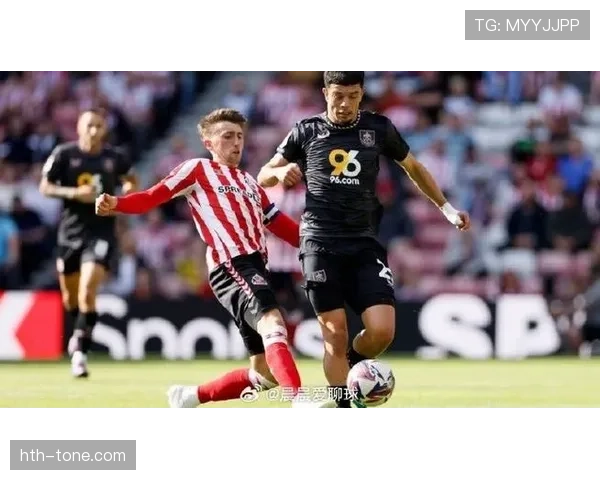 兰开夏伯恩利新赛季前瞻，球迷期待球队表现持续提升